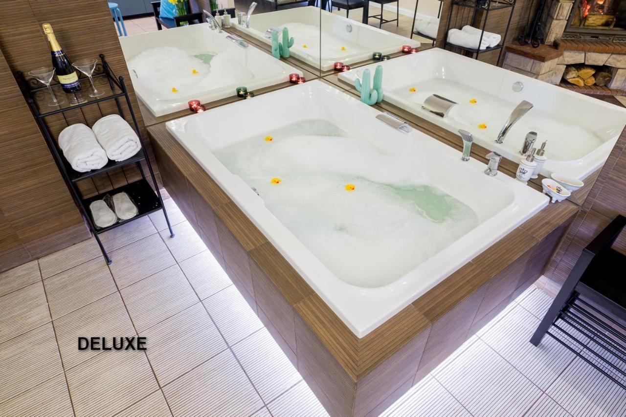 Apartamenty Centrum Z Wanna Dwuosobowa Piotrków Trybunalski Værelse billede