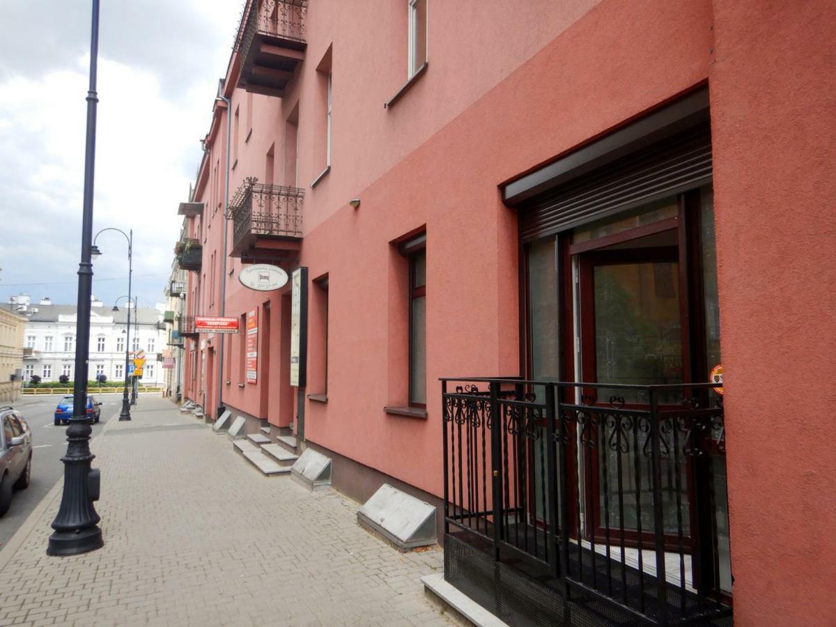 Apartamenty Centrum Z Wanna Dwuosobowa Piotrków Trybunalski Eksteriør billede