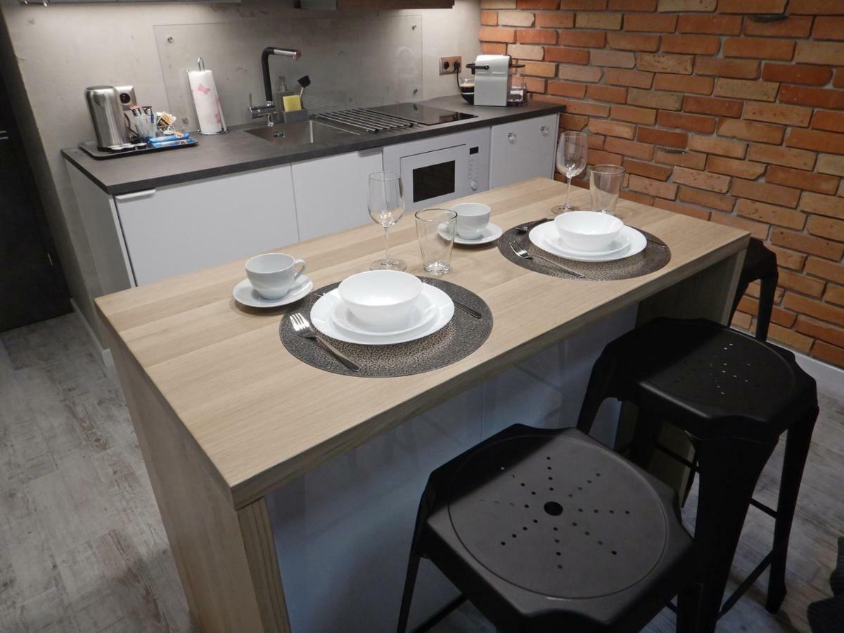 Apartamenty Centrum Z Wanna Dwuosobowa Piotrków Trybunalski Eksteriør billede